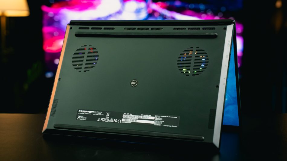 Image from: Ulasan Acer Predator Triton 14 AI – Prestasi Gaming Hebat Dalam Rangka Kecil