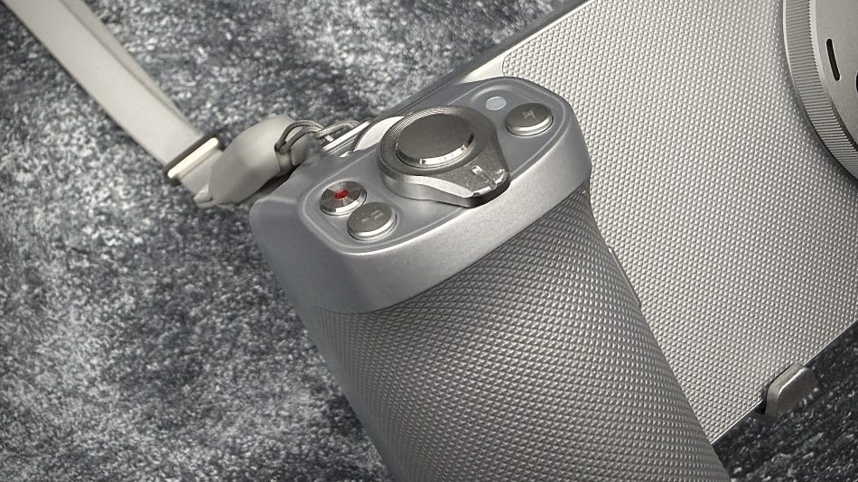 Image from: Vivo X300 Ultra Memasuki Pasaran Malaysia Dengan Harga Bermula RM 6799
