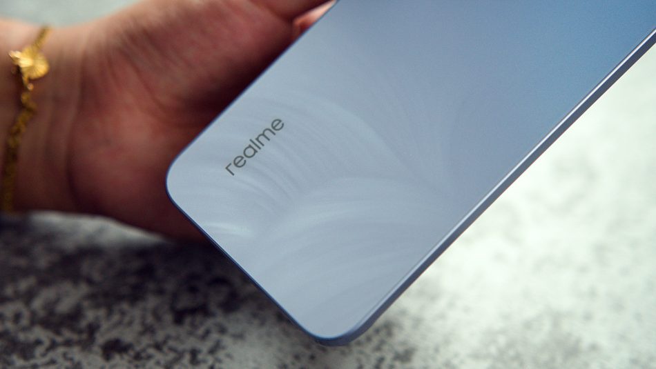 Image from: Ulasan Realme C100 – Masih Ada Bicu Audio