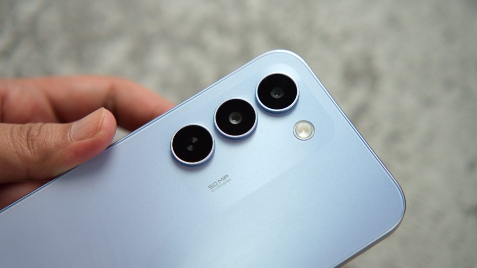 Image from: Ulasan Realme C100 – Masih Ada Bicu Audio