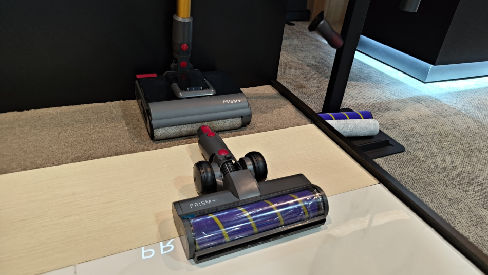 Image from: PRISM+ EvoSonic Ultra Detect Dan Nanobot Smart Kini Di Malaysia Pada Harga Bermula RM 449