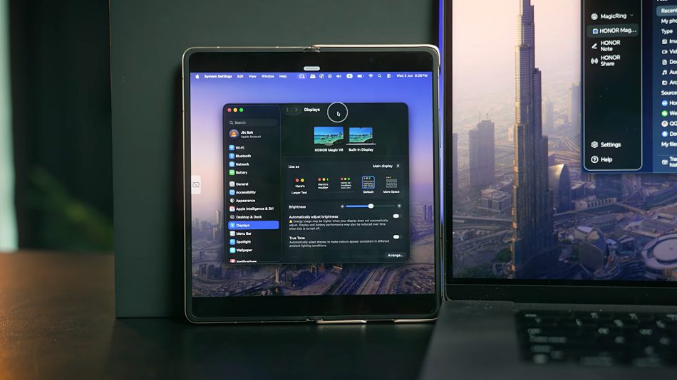 Image from: HONOR Magic V6 — Jambatan Antara Dua Ekosistem
