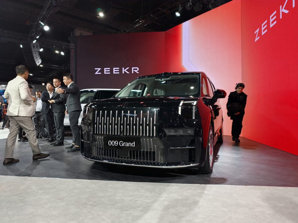 Image from: Zeekr 009 Grand Dan 9X Dipertontonkan Di KLIMS 2026