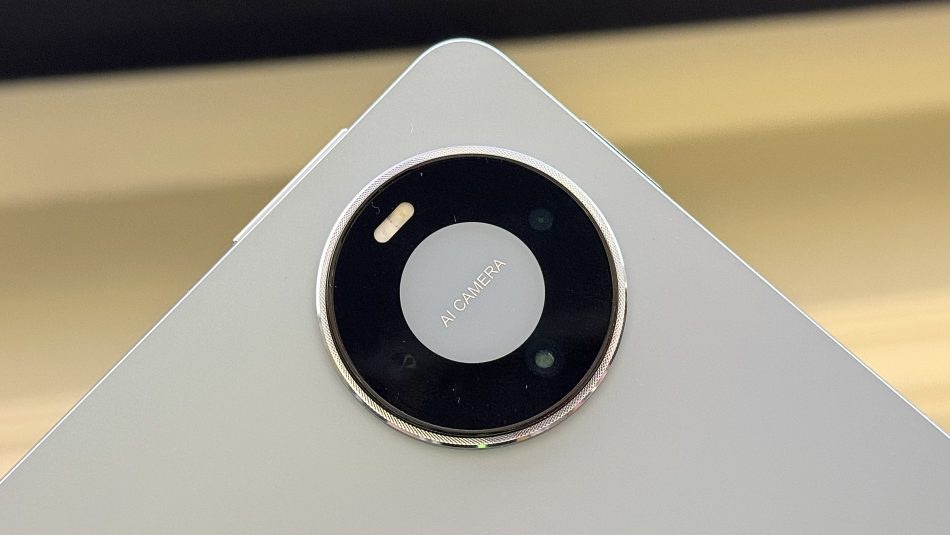 Image from: Huawei MatePad Pro Max Dijual Di Malaysia Pada Harga RM5999