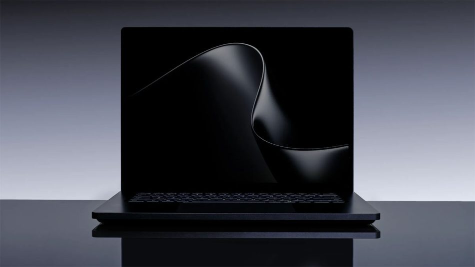 Image from: Surface Laptop Ultra Dijangka Akan Diperkenalkan Sewaktu Acara Windows Dan Surface Pada 7 Oktober Ini