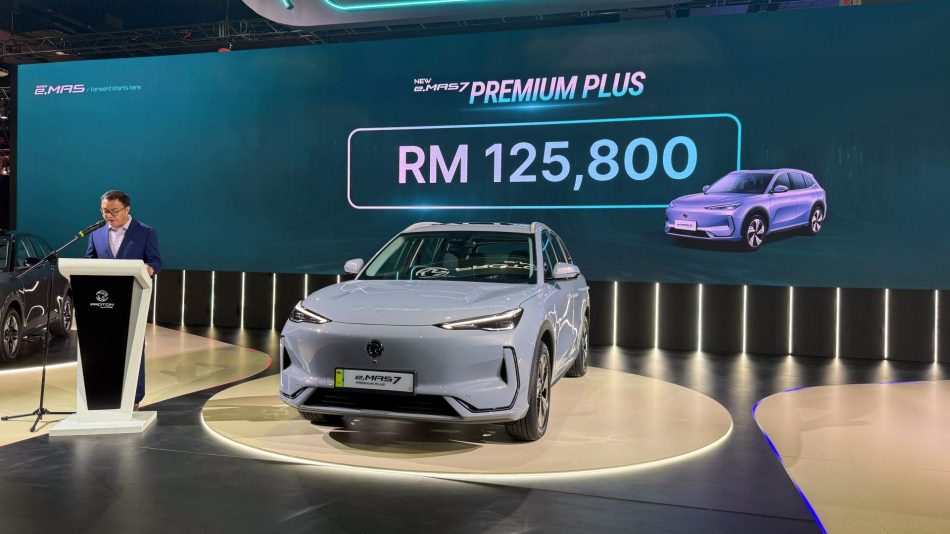 Image from: Proton eMAS 7 Premium Plus Diperkenalkan – RM 125K, Bateri Lebih Besar 450KM WLTP