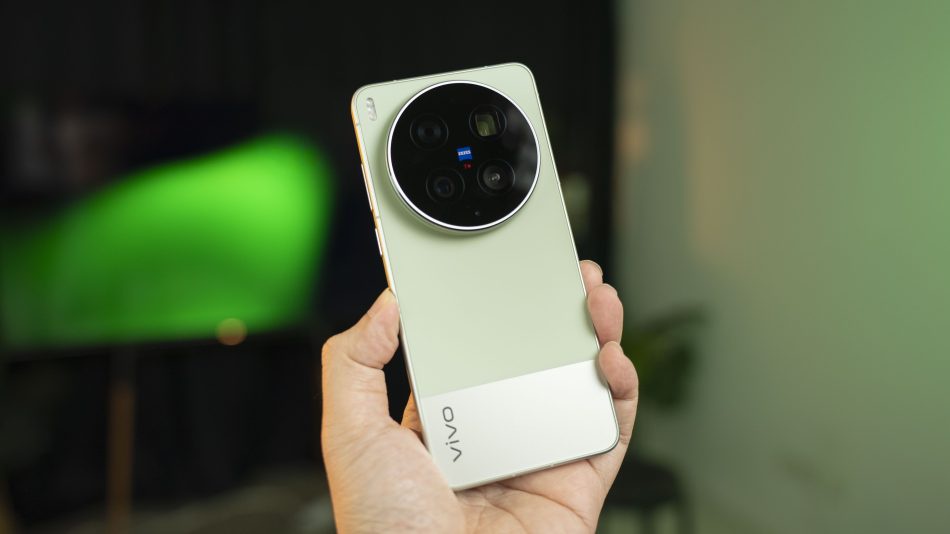Image from: Vivo X500 Pro Max Masih Meneruskan Rekaan Mirip Model Terdahulu