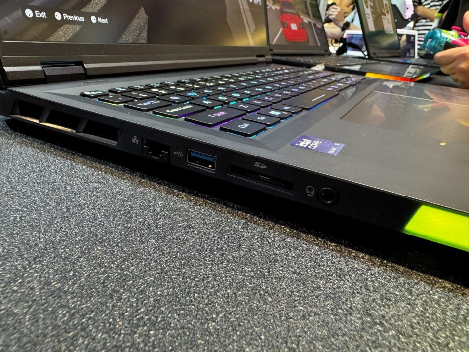 Image from: Pandang Pertama Acer Predator Helios 18 AI – Pengganti Desktop