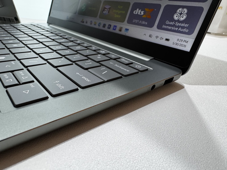 Image from: Pandang Pertama Acer Swift Air 14 – Penawaran Mampu-Milik Atau Kompromi Semata-Mata?
