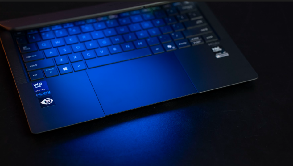 Image from: Produktiviti Maksima Dengan Komputer Riba Bisnes Mercu ASUS ExpertBook Ultra