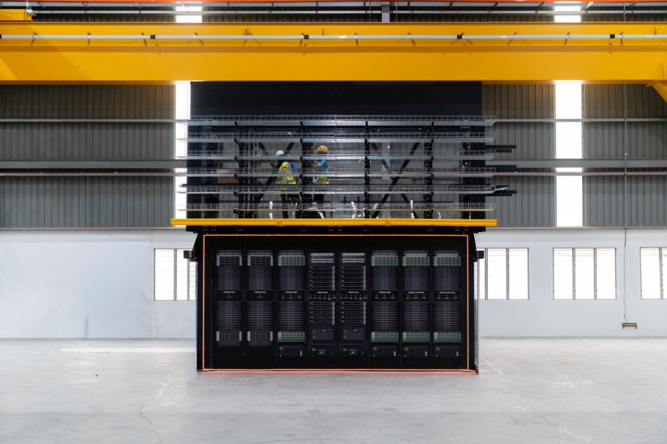 Image from: Vertiv Membuka Kilang Infrastruktur Penyejukan Dan Bekalan Kuasa Pusat Data AI Di Senai