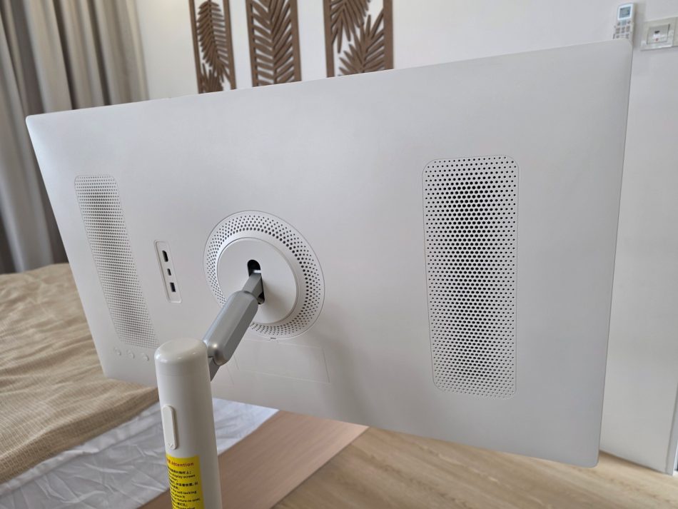 Image from: Acer CA1 FreeMove Smart Monitor Kini Diperkenalkan Di Pasaran Malaysia Pada Harga Permulaan RM2699