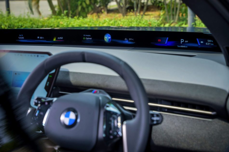 Image from: BMW iX3 Neue Klasse Dijual Pada Harga RM378K – Jarak 805 KM WLTP, Senibina Pengecasan 800V