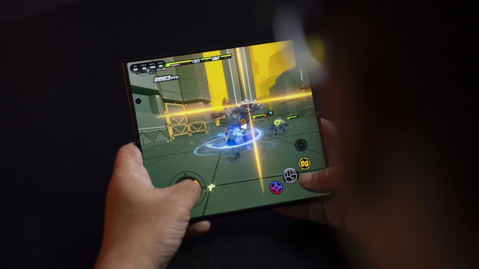 Image from: Ulasan Samsung Galaxy Z Fold8 Ultra – Macam Lain Tapi Sama, Macam Sama Tapi Lain