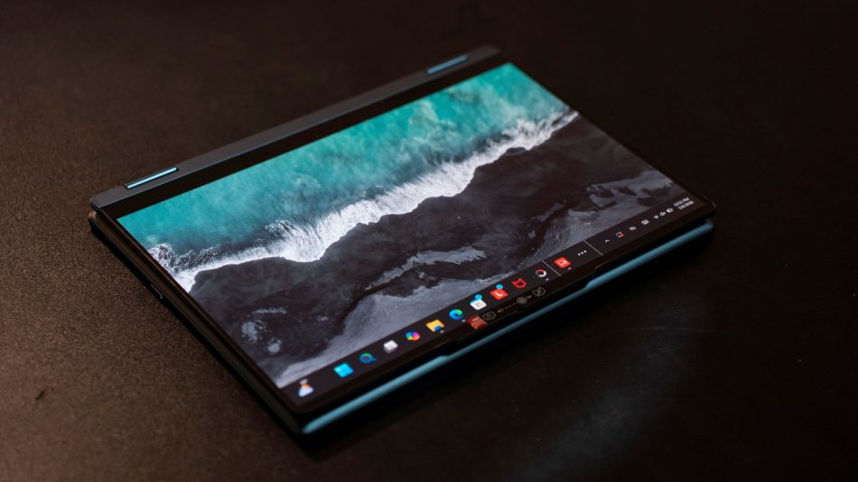 Image from: Ulasan Lenovo Yoga 7a 2-in-1 (Gen 11) – Komputer Riba Dan Tablet Serba Boleh