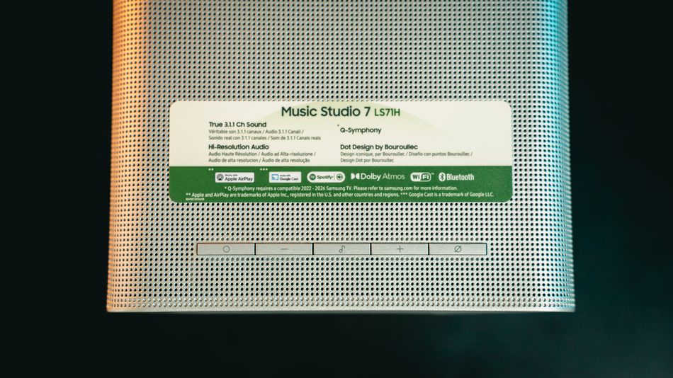 Image from: Ulasan Samsung Music Studio 7 – Hiasan Rumah Dengan Bunyi Yang Merdu