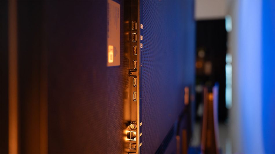 Image from: Ulasan Samsung R95H Micro RGB 4K – TV Terang Lagi Bersuluh Terbaik