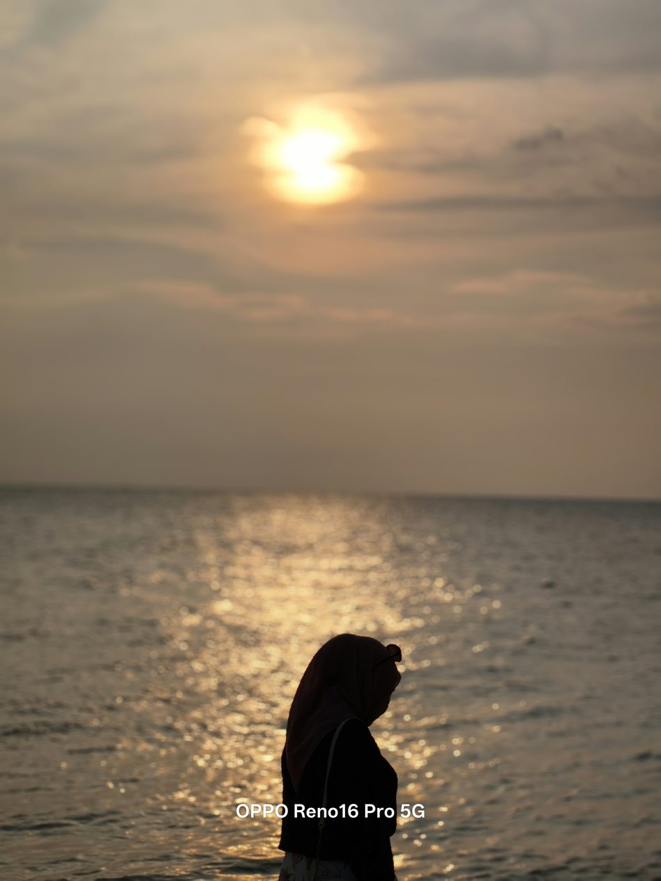 Image from: Ulasan Oppo Reno16 Pro 5G – Resipi Lama, Rasa Lebih Baharu