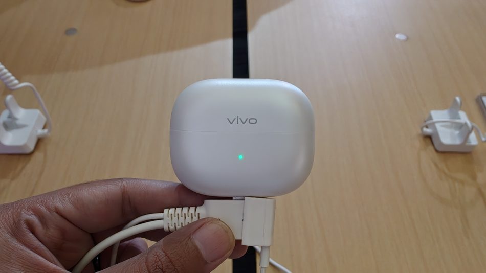 Image from: Vivo Buds Clip Boleh Didapati Di Malaysia Pada Harga RM799