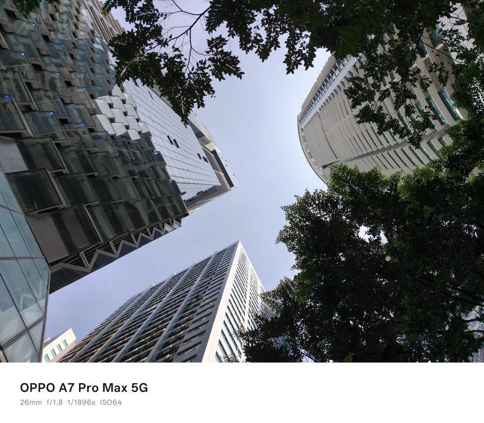 Image from: Ulasan Oppo A7 Pro Max – Bateri Gergasi Bukan Segalanya