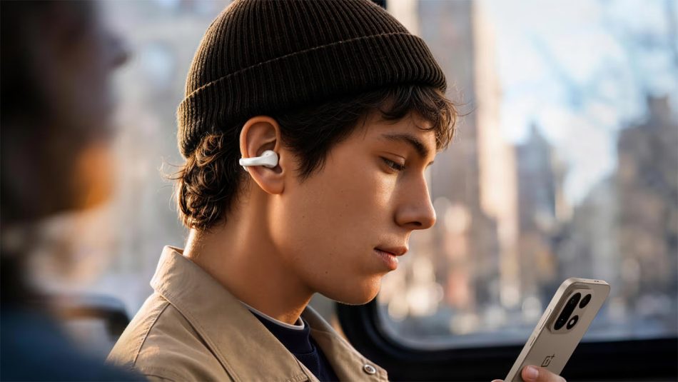 Image from: OnePlus Buds Clip Dilancarkan Dengan Rekaan Subang dan Bateri 40 Jam