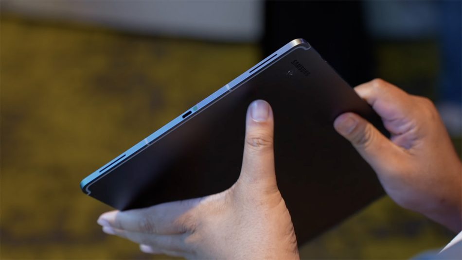 Image from: Pandang Pertama Samsung Galaxy Tab 12 – Dua Tablet Berkuasa Untuk Yang Kreatif