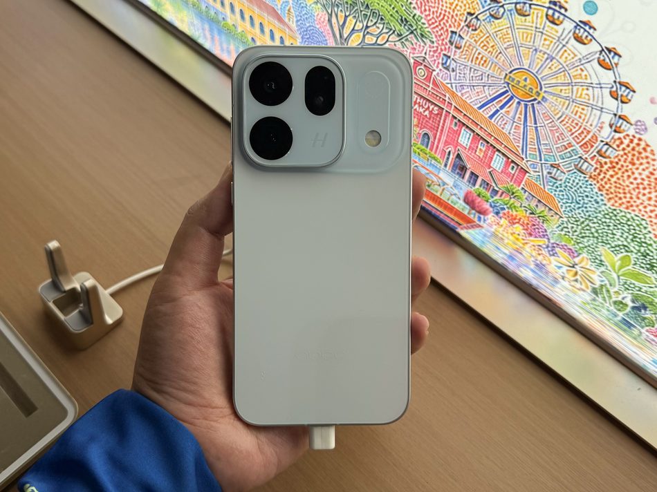 Image from: Siri Oppo Find X10 Bakal Memasuki Pasaran Malaysia Pada 22 Oktober 2026