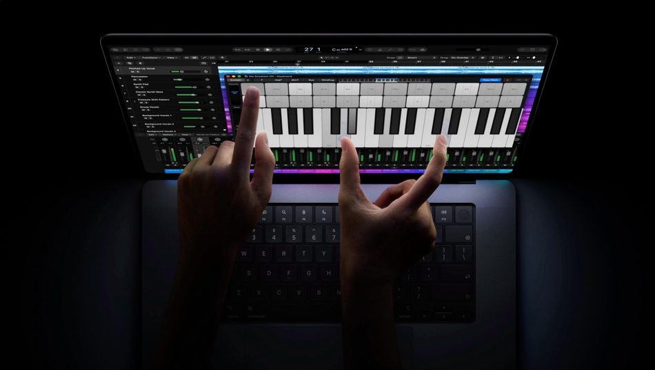 Image from: Apple Memperkenalkan MacBook Pro Dengan Skrin Sentuh – Harga Bermula RM11,999