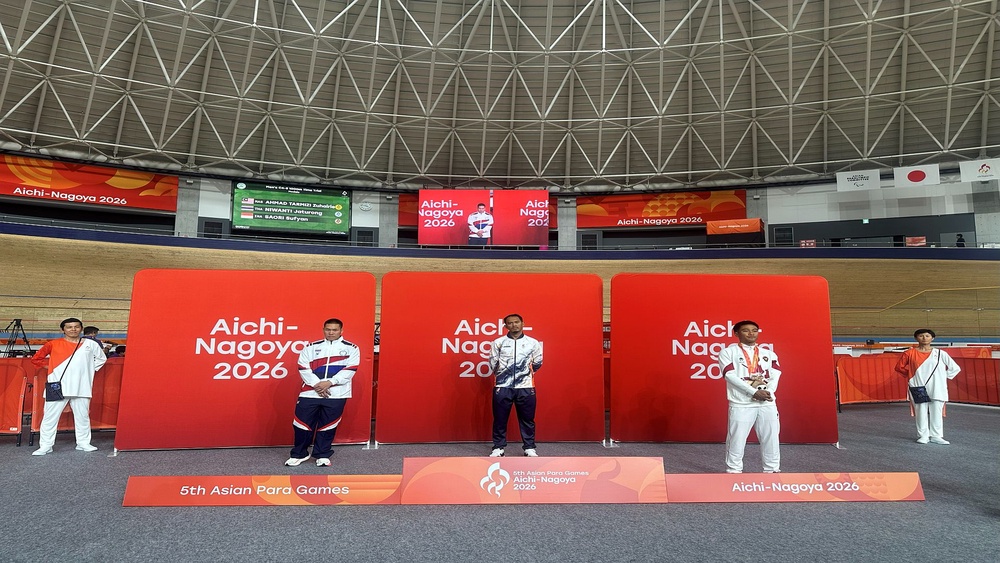 Image from: Sukan Para Aichi-Nagoya: Menteri KBS kalung pingat buat Zuhairie, Yusof Hafizi