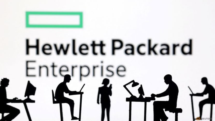 Hewlett Packard signs cooperation deal with Elliott, adds tech veteran ...