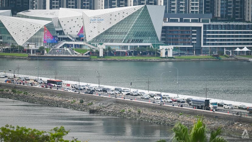 Lush Heavy Traffic Expected At Singapore's Land Checkpoints During June School Holidays Photo Nature Lush Heavy Traffic Expected At Singapore's Land Checkpoints During June School Holidays Photo Nature