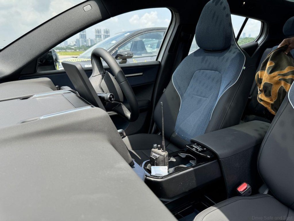 Volvo EX30