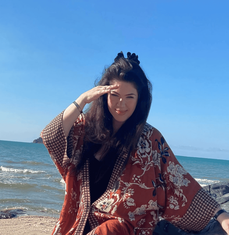 Linda Jasmine - Biodata, Isu Terkini & Fakta Menarik