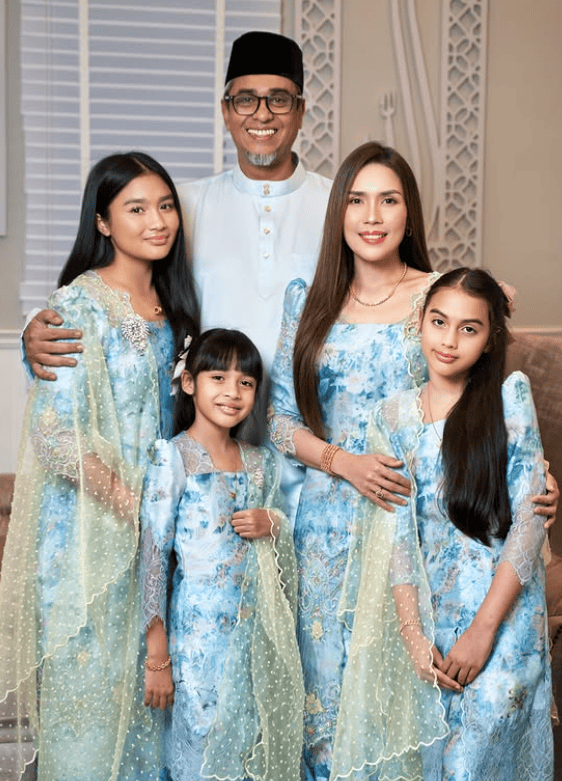 Amarra anak pak azad