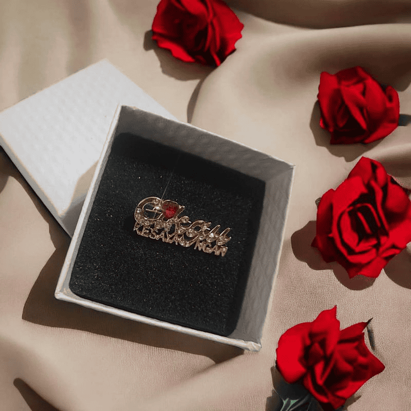 Image from: Contoh Hadiah Hari Guru Paling ‘Function’ – Cikgu Sendiri ‘Approve’!
