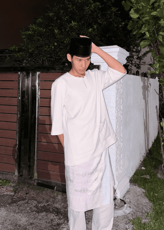Adrian Adam - Biodata Anak Amyza Adnan