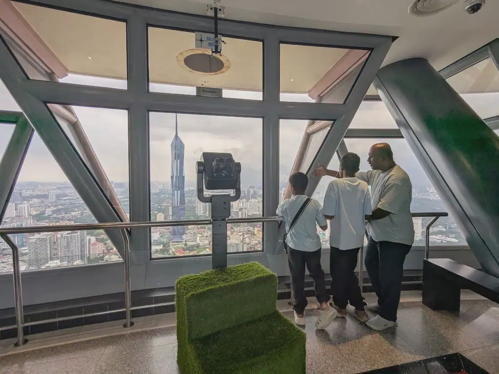 Kemasukan Percuma KL Tower 