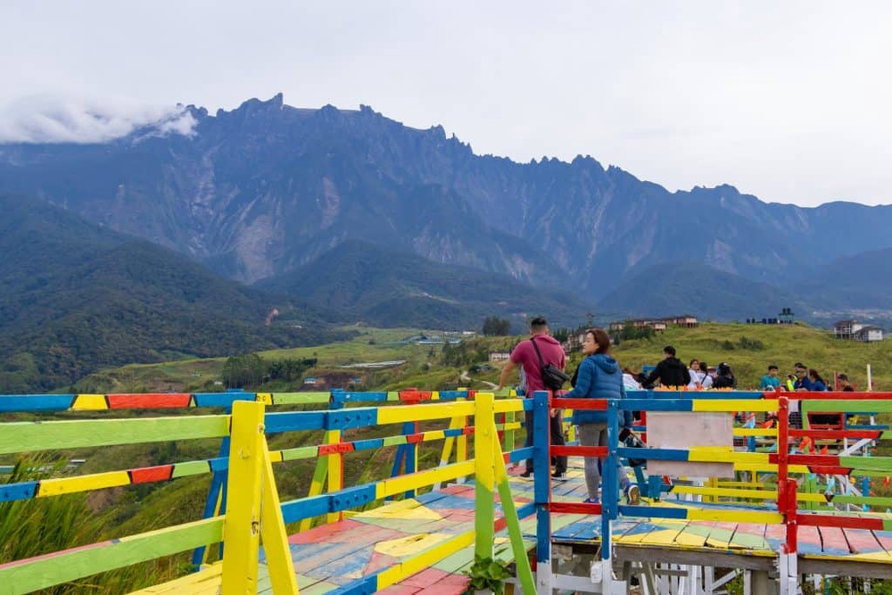 Image from: 5 Aktiviti Menarik di Sabah Untuk ‘Explore’ Dengan ‘Besties’!