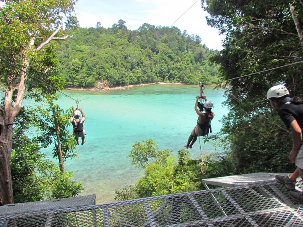 Image from: 5 Aktiviti Menarik di Sabah Untuk ‘Explore’ Dengan ‘Besties’!