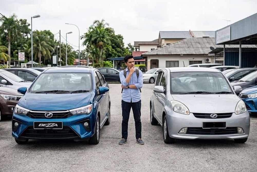 beli kereta  baru atau lama