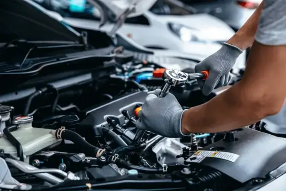 servis kereta rekondisi
