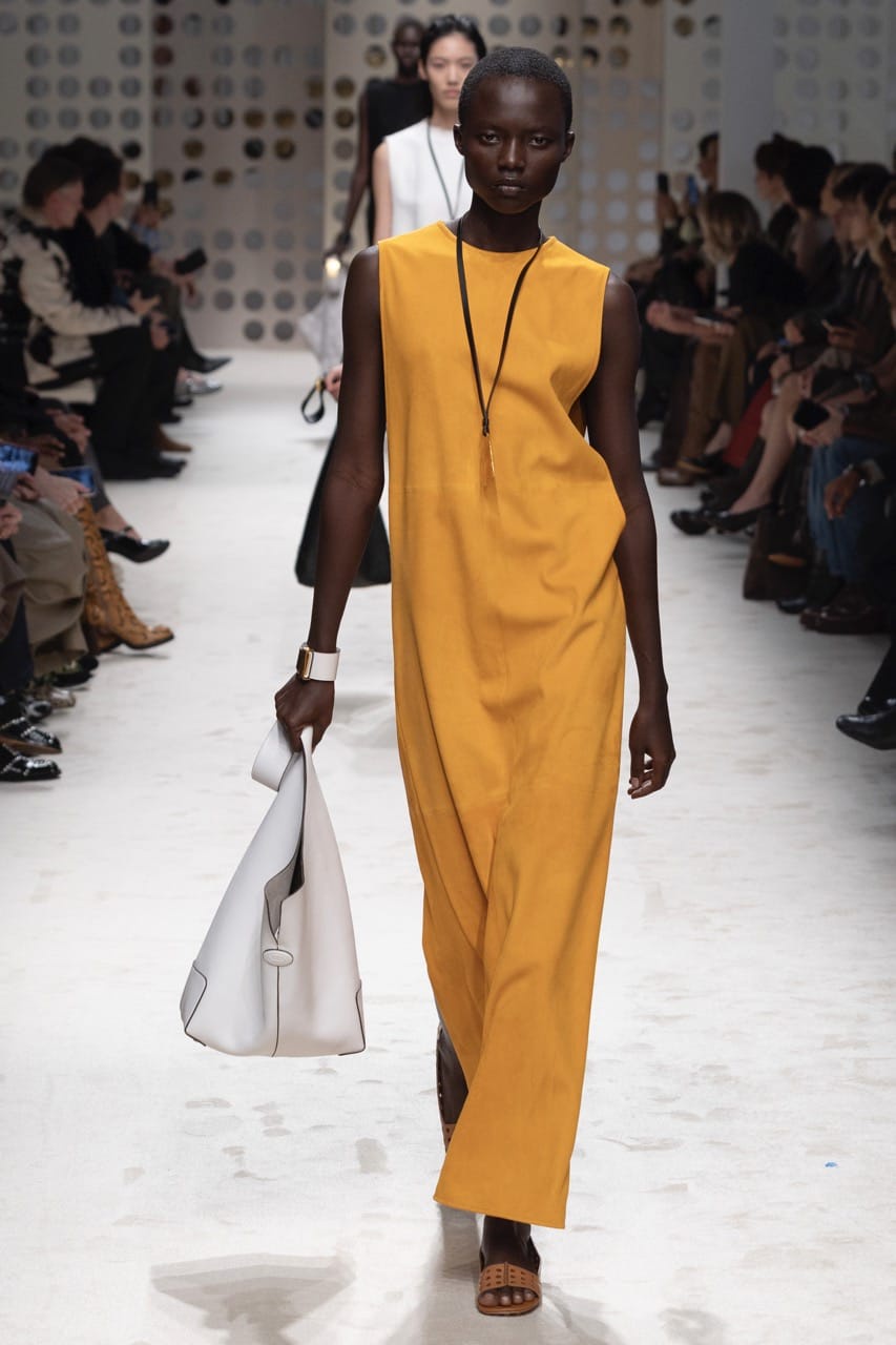 Image from: For Spring/Summer 2026, Tod’s Is Living La Dolce Vita In Leather And Silk