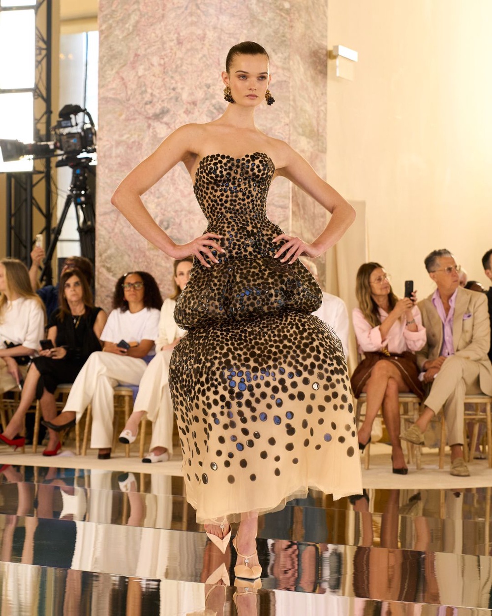 Image from: Jean Paul Gaultier, Robert Wun, and More: Here Are the Highlights From Paris Haute Couture Week Fall/Winter 2026