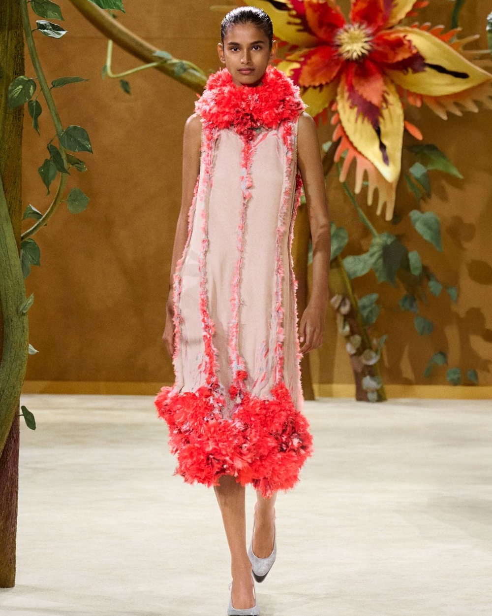 Image from: Jean Paul Gaultier, Robert Wun, and More: Here Are the Highlights From Paris Haute Couture Week Fall/Winter 2026