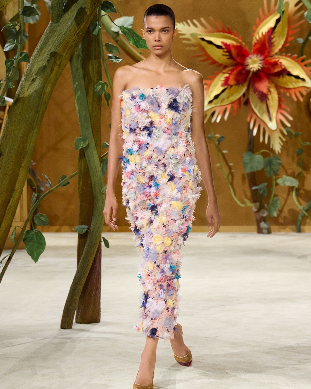Image from: Jean Paul Gaultier, Robert Wun, and More: Here Are the Highlights From Paris Haute Couture Week Fall/Winter 2026