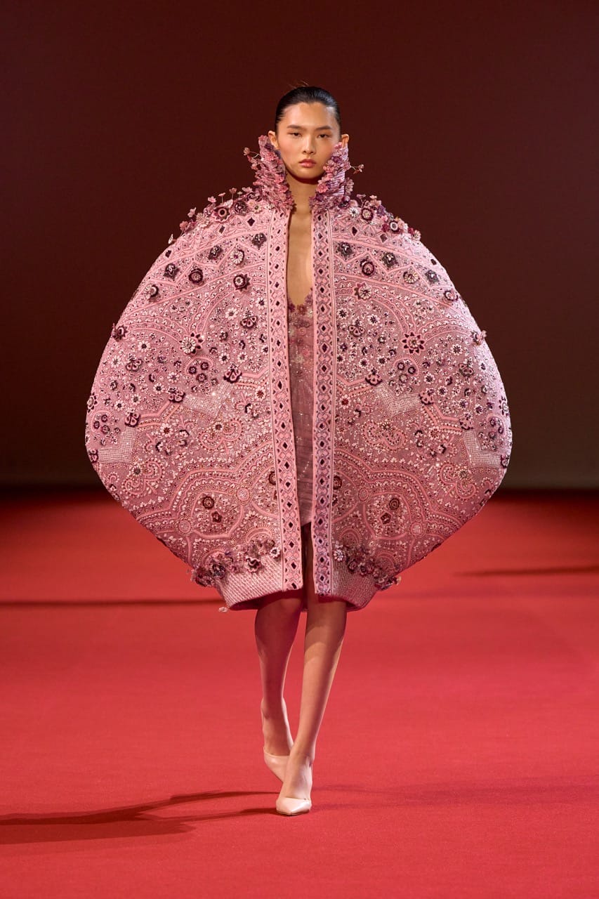 Image from: Jean Paul Gaultier, Robert Wun, and More: Here Are the Highlights From Paris Haute Couture Week Fall/Winter 2026