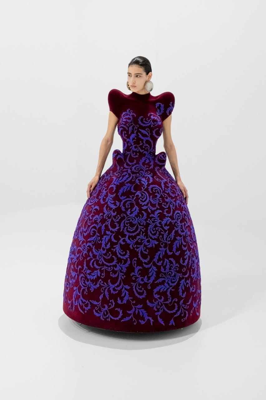 Image from: Jean Paul Gaultier, Robert Wun, and More: Here Are the Highlights From Paris Haute Couture Week Fall/Winter 2026
