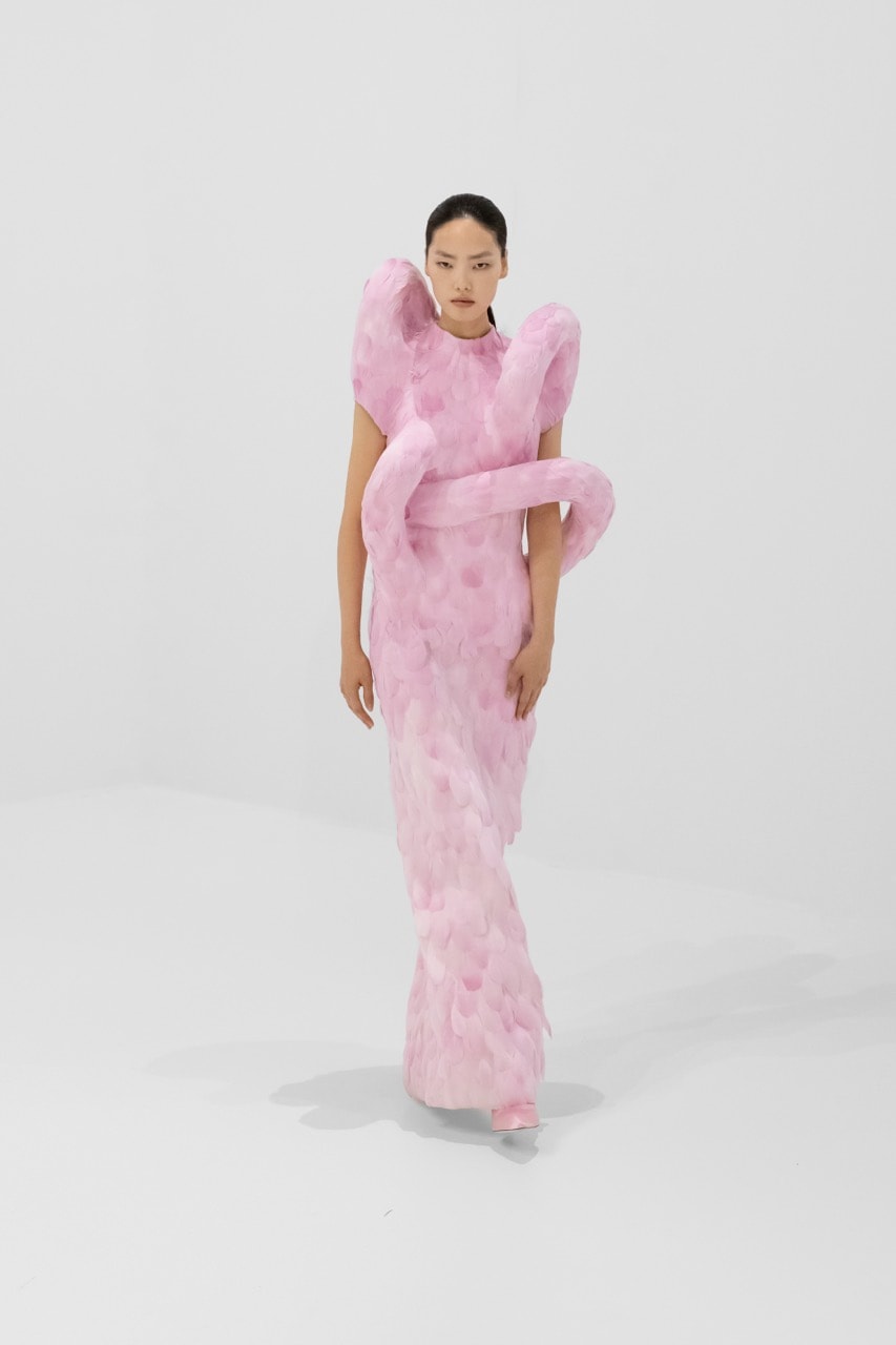 Image from: Jean Paul Gaultier, Robert Wun, and More: Here Are the Highlights From Paris Haute Couture Week Fall/Winter 2026