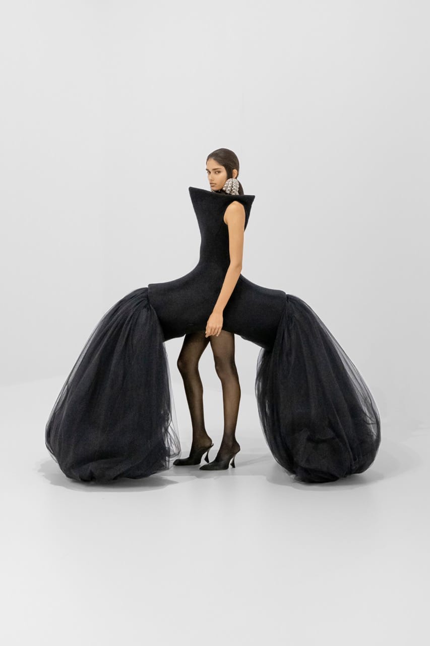 Image from: Jean Paul Gaultier, Robert Wun, and More: Here Are the Highlights From Paris Haute Couture Week Fall/Winter 2026