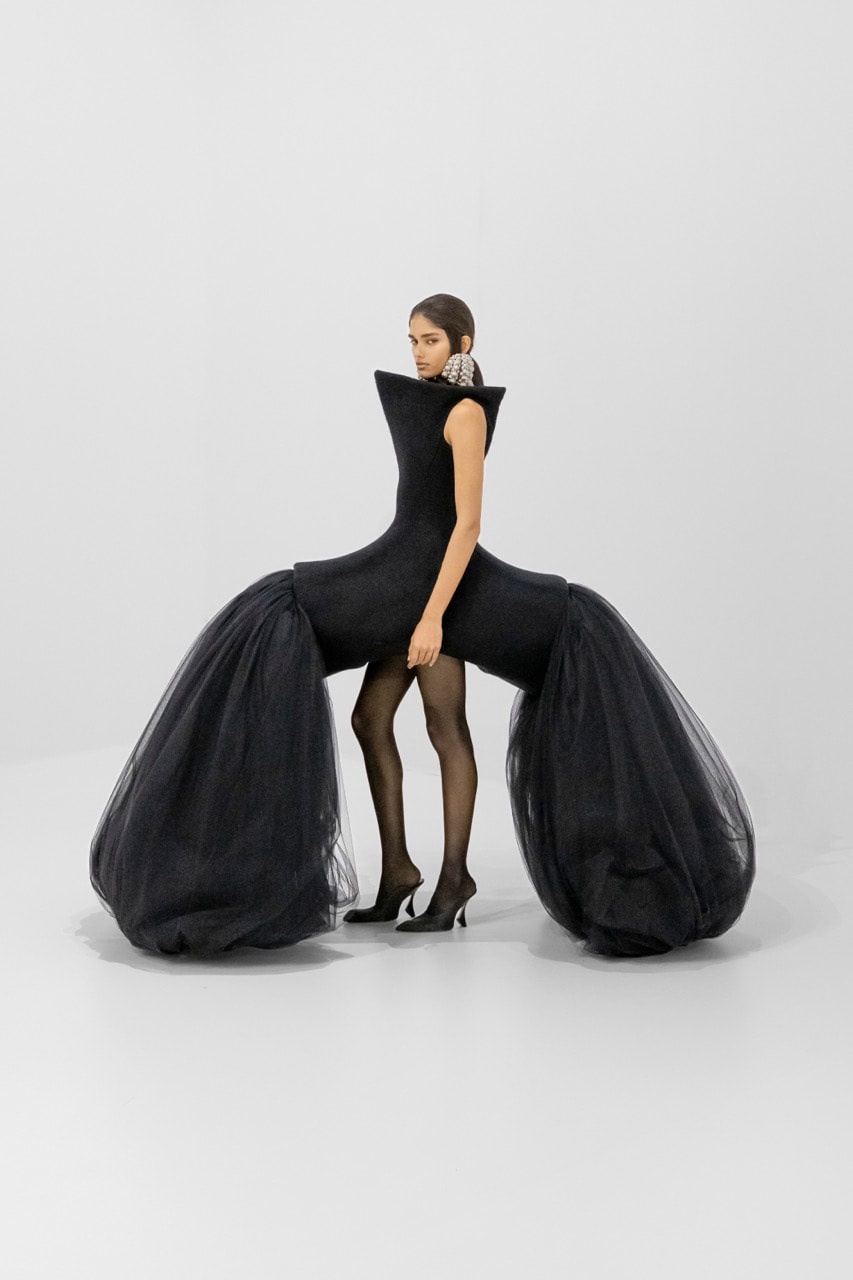 Image from: Jean Paul Gaultier, Robert Wun, and More: Here Are the Highlights From Paris Haute Couture Week Fall/Winter 2026